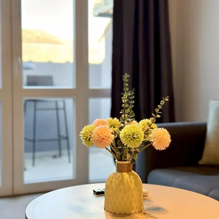 Apartman Cloud9 Airport Mocici